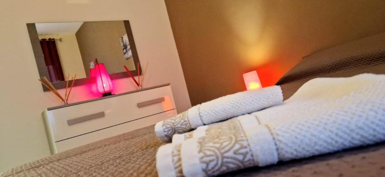 Holiday Home Telese Roma Luaran gambar
