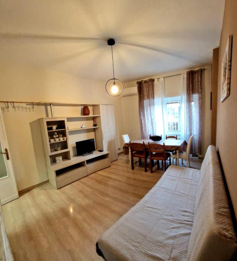 Holiday Home Telese Roma Luaran gambar