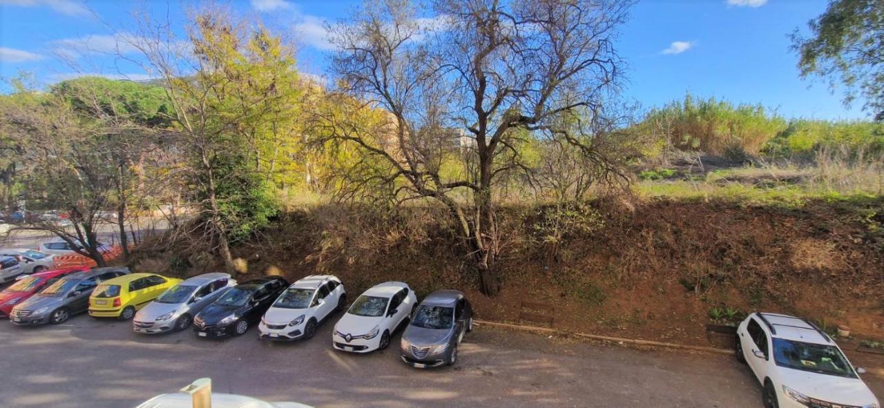 Holiday Home Telese Roma Luaran gambar